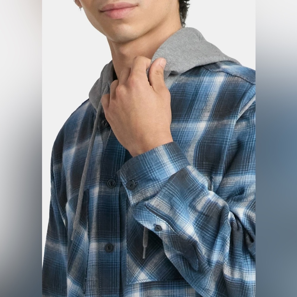 No Boundaries Hooded Flannel Shirt Blue‎ Plaid Oversized Cotton Mens Small NWT - Picture 2 of 10